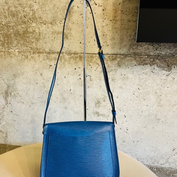 Saint Cloud MM ❌SOLD OUT❌ - Picture 3 of 15